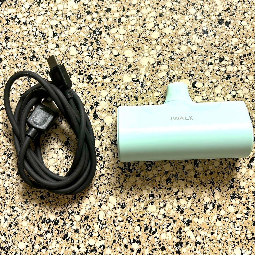 IWalk Portable IPhone Charger
